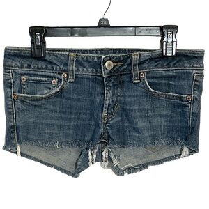 Women’s Junior’s American Eagle Favorite Boyfriend Jean Shorts Size 6 Frayed Hem